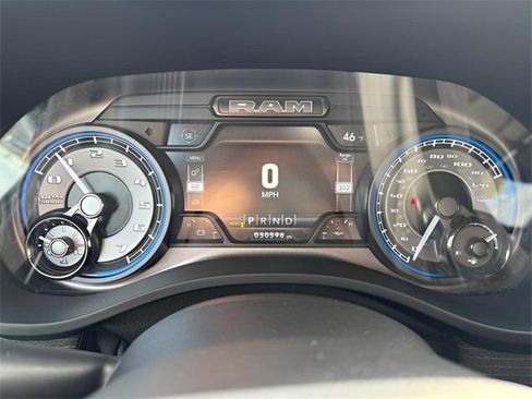 Used 2022 RAM 1500 Limited w/ Bed Utility Group image 12