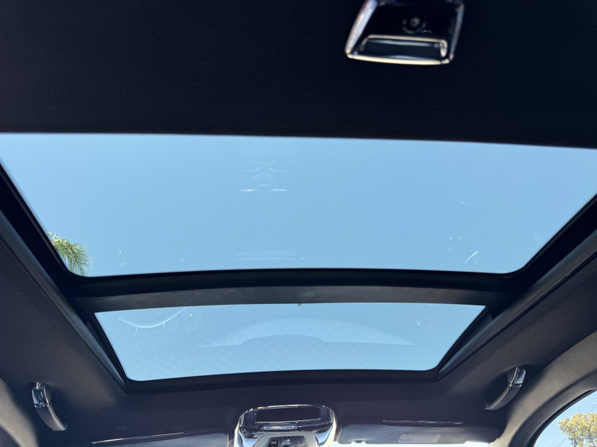 Used 2014 Rolls-Royce Ghost RWD image 27