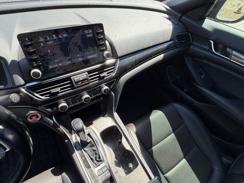 Used 2022 Honda Accord Sport image 16