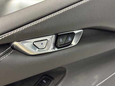 New 2026 Chevrolet Corvette E-Ray w/ ZER Performance Package image 10