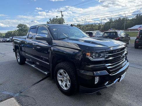 Used 2016 Chevrolet Silverado 1500 LTZ Z71 w/ LTZ Plus Package AWD/4WD image 3