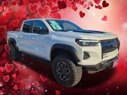 Used 2024 Chevrolet Colorado ZR2 w/ ZR2 Convenience Package III