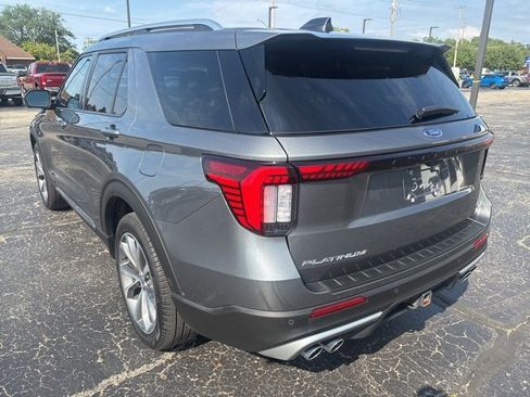 Used 2025 Ford Explorer Platinum w/ Ultimate Package image 6