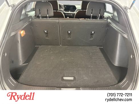 Used 2024 Chevrolet Trax RS w/ Driver Confidence Package FWD image 18