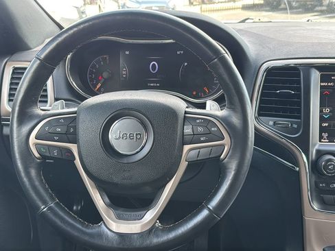 Used 2016 Jeep Grand Cherokee Limited AWD/4WD image 22