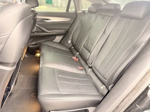 Used 2016 BMW X6 xDrive50i image 14