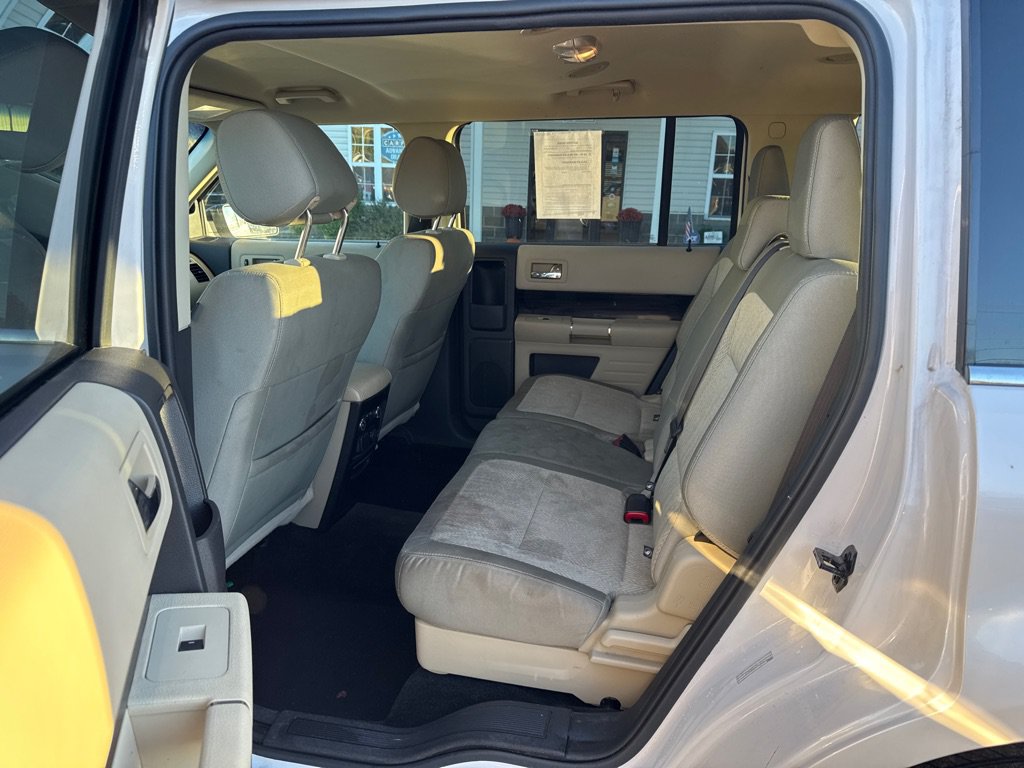 Used 2018 Ford Flex SEL AWD/4WD image 11