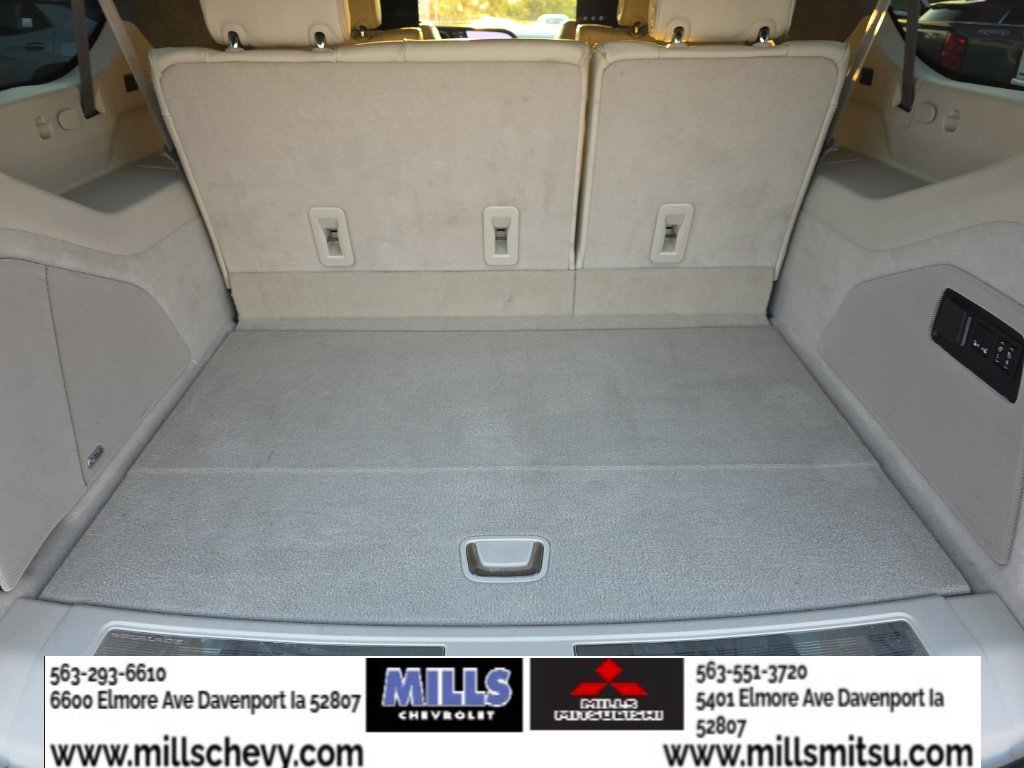 Used 2022 Cadillac Escalade ESV Sport Platinum w/ LPO, ONYX Package AWD/4WD image 18