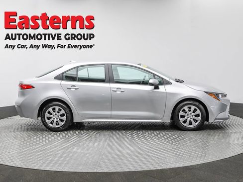 Used 2024 Toyota Corolla LE image 5