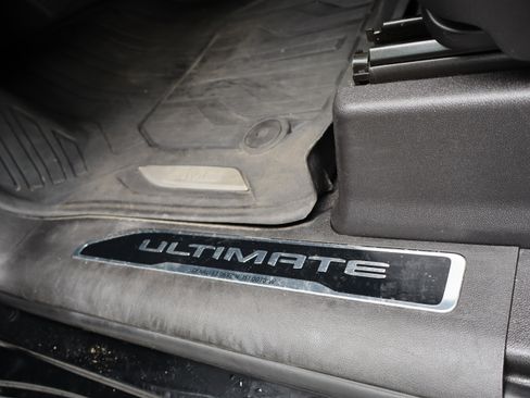 Used 2024 GMC Sierra 2500 Denali Ultimate AWD/4WD image 28