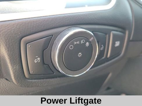 Used 2024 Ford Edge SEL AWD/4WD image 6