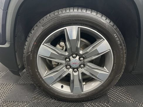 Used 2018 GMC Acadia SLT AWD/4WD image 38