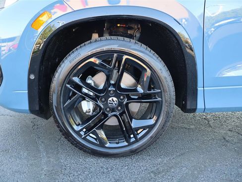 New 2026 Volkswagen Tiguan SE R-Line image 10