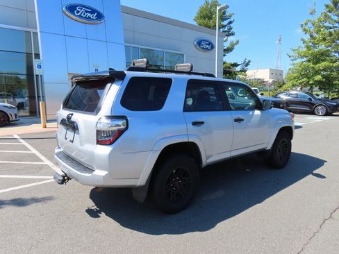 Used 2021 Toyota 4Runner Venture image 5