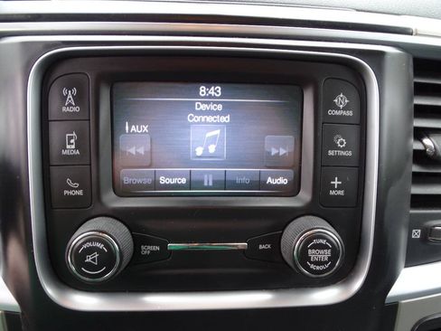 Used 2016 RAM 1500 4x4 Crew Cab Outdoorsman image 19