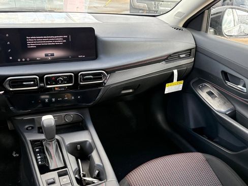 New 2026 Nissan Sentra SR image 10