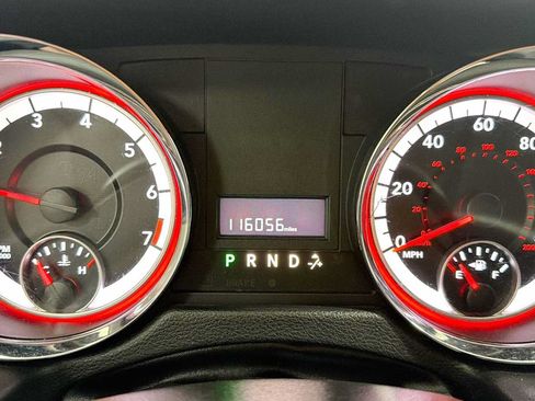 Used 2017 Dodge Grand Caravan SE FWD image 17