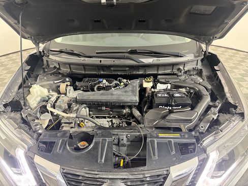 Used 2017 Nissan Rogue S FWD image 38