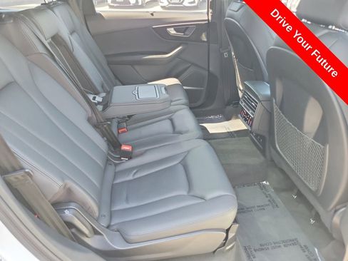 Used 2021 Audi Q7 3.0T Prestige w/ Prestige Package AWD/4WD image 21