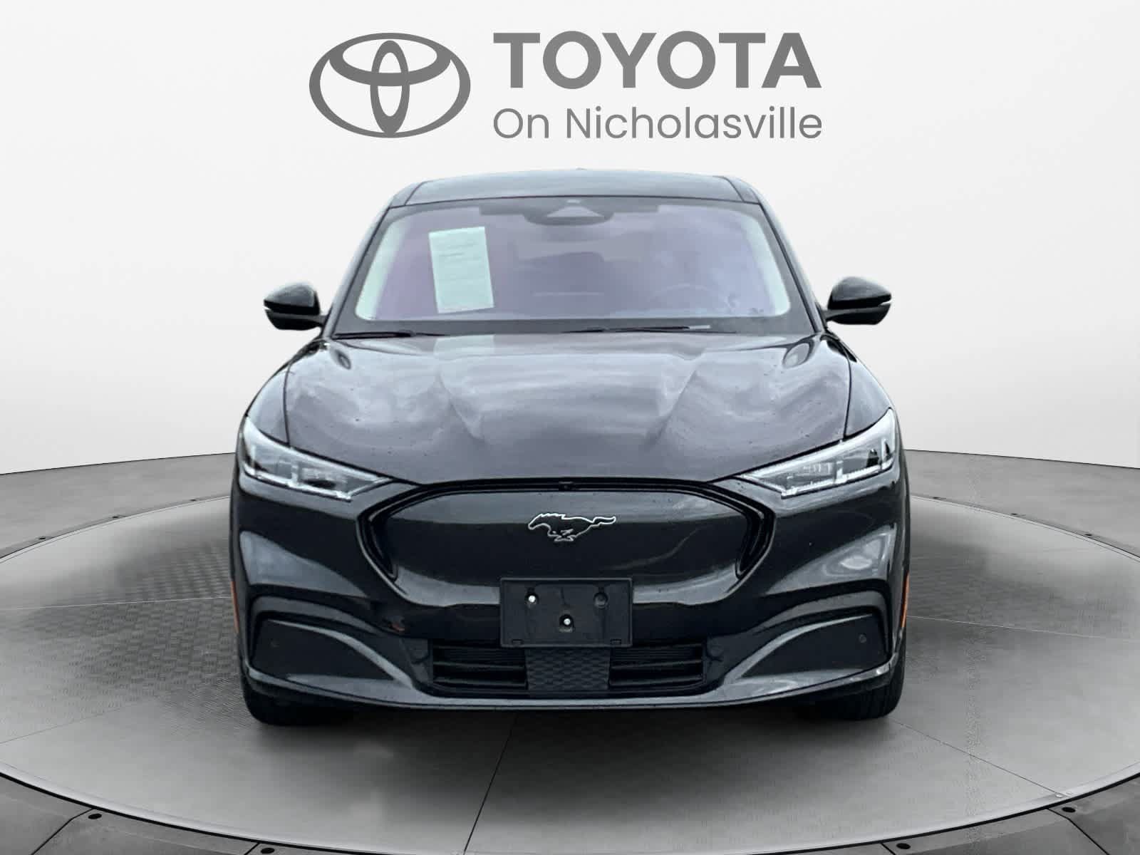 Used 2021 Ford Mustang Mach-E Premium RWD image 8