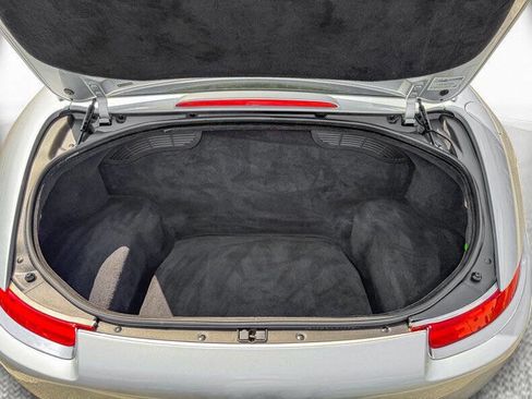 Used 2002 BMW Z8 image 28