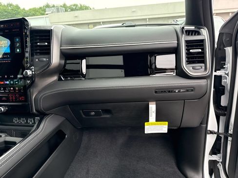 New 2027 RAM 1500 Limited AWD/4WD image 29