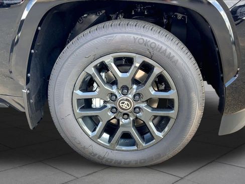 New 2026 Toyota Sequoia Platinum AWD/4WD image 11
