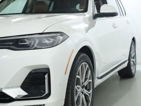 Used 2020 BMW X7 xDrive40i w/ Premium Package image 5