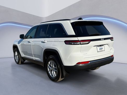 New 2025 Jeep Grand Cherokee Laredo X w/ MOPAR Finishing Package image 3