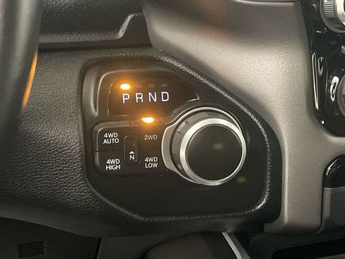 Used 2022 RAM 1500 Big Horn AWD/4WD image 10