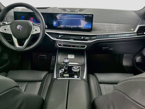 Used 2025 BMW ALPINA XB7 AWD/4WD image 15