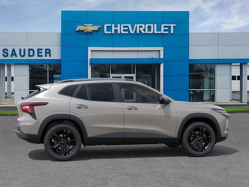 New 2026 Chevrolet Trax ACTIV w/ Driver Confidence Package FWD image 5