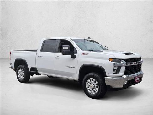Used 2021 Chevrolet Silverado 3500 LT w/ Convenience Package image 3
