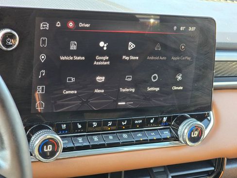 Used 2024 GMC Canyon AT4 w/ AT4 Premium Package image 20