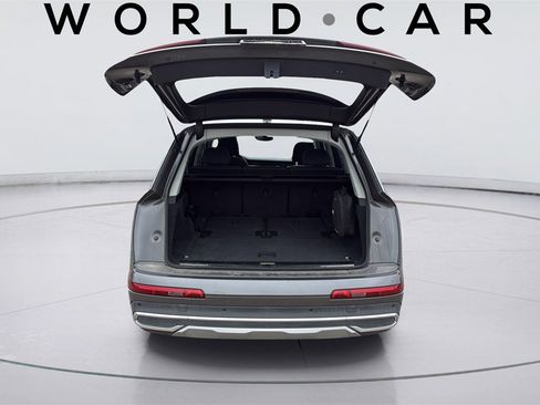 Used 2022 Audi Q7 3.0T Premium image 37