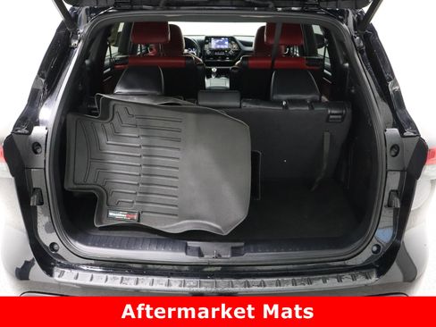 Used 2022 Toyota Highlander XSE image 35