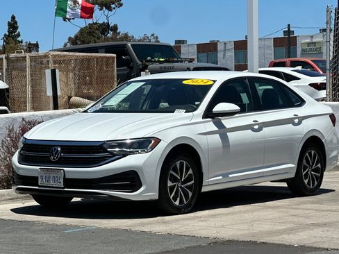 Used 2024 Volkswagen Jetta S FWD image 8