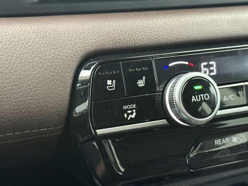 Used 2023 Honda Pilot Elite image 28