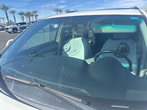 Used 2012 Toyota Highlander Limited w/ Tow Pkg image 14