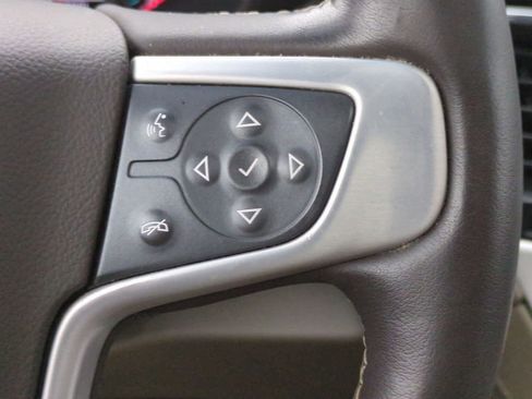 Used 2020 GMC Yukon XL SLT w/ Open Road Package image 28