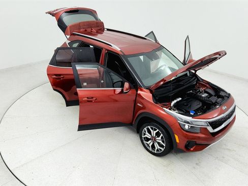 Used 2021 Kia Seltos S AWD/4WD image 24