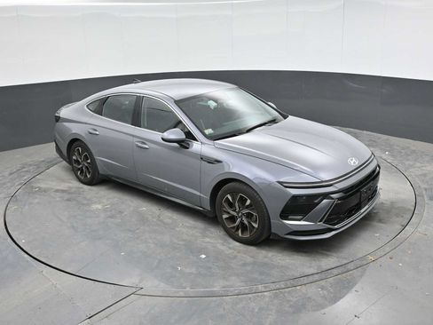 Used 2024 Hyundai Sonata SEL FWD image 18