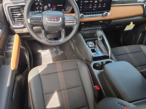 New 2026 GMC Canyon AT4 w/ Nightfall Edition AWD/4WD image 8