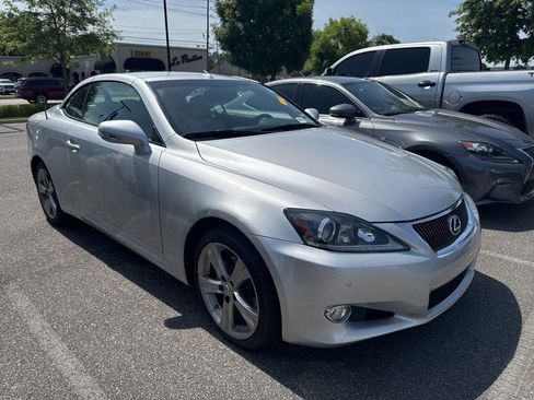 Used 2012 Lexus IS 250C w/ Luxury Pkg RWD image 2