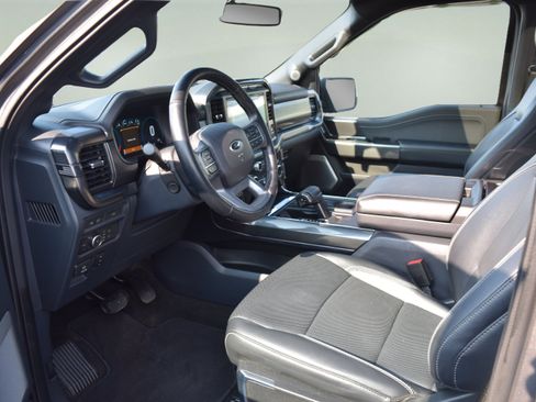 Used 2022 Ford F150 Lariat w/ Equipment Group 502A High AWD/4WD image 13