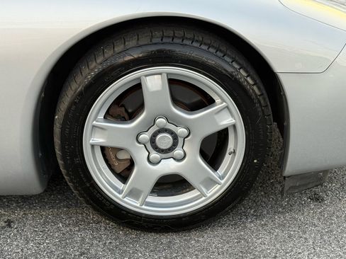 Used 1997 Chevrolet Corvette Coupe w/ Memory Pkg image 19