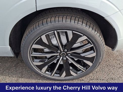 New 2026 Volvo XC60 T8 Ultra w/ Protection Package Premier AWD/4WD image 6