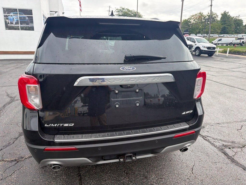 Used 2021 Ford Explorer Limited w/ Class III Trailer Tow Package AWD/4WD image 7
