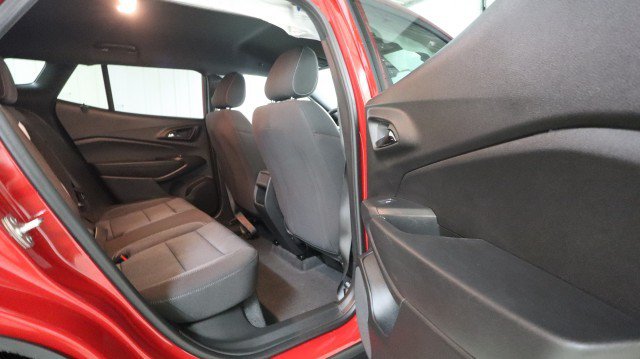 Used 2026 Chevrolet Trax RS w/ Driver Confidence Package FWD image 11