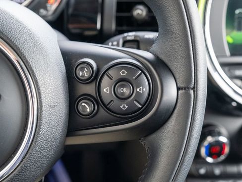 Used 2019 MINI Cooper 2-Door Hardtop image 22